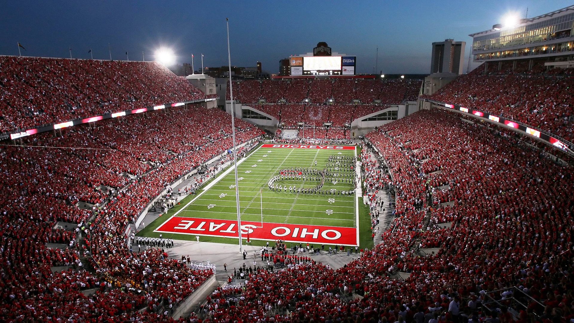 AYX GAMING-“悬崖边的赛段”——极限中的生死瞬间，悬崖边沿