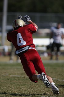 爱游戏官方网站-攻防大比拼：本季最佳防守之一览，2021最佳防守